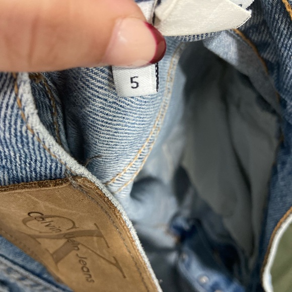 Size 5 High Wasted Calvin Klein Shorts - Picture 3 of 6